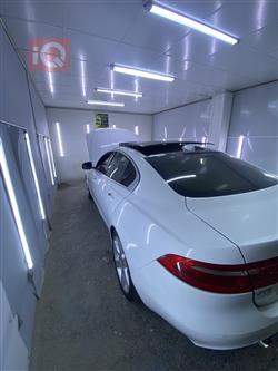 جاكوار XE